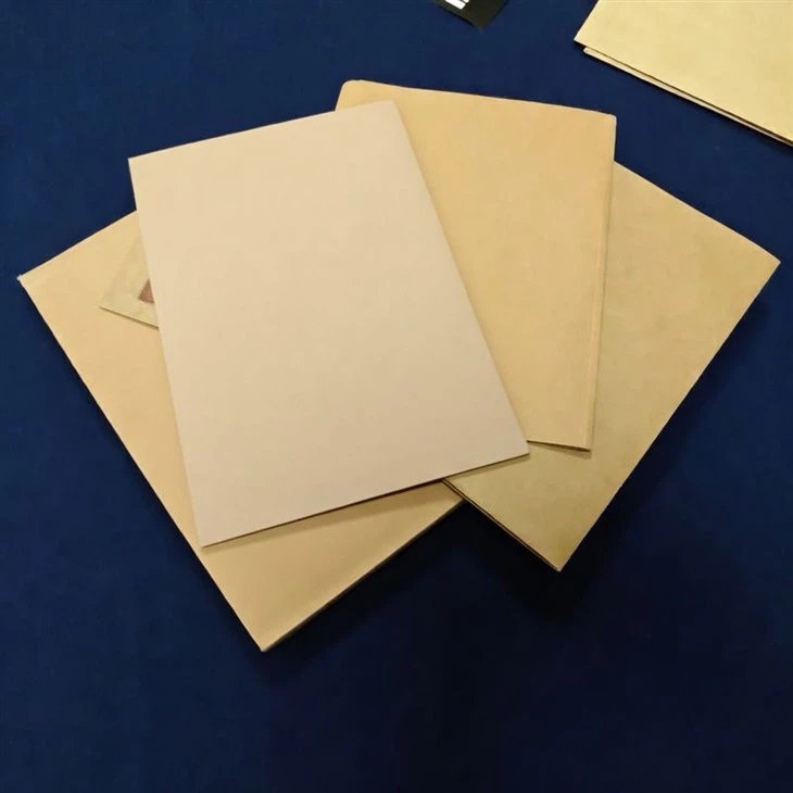 ビンテージ クラフトの小道具ドキュメント、新聞、アーカイブ